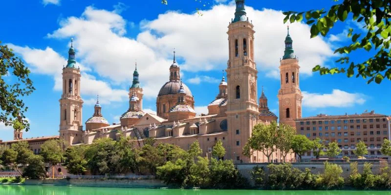 Volotea Airlines Zaragoza Office in Spain