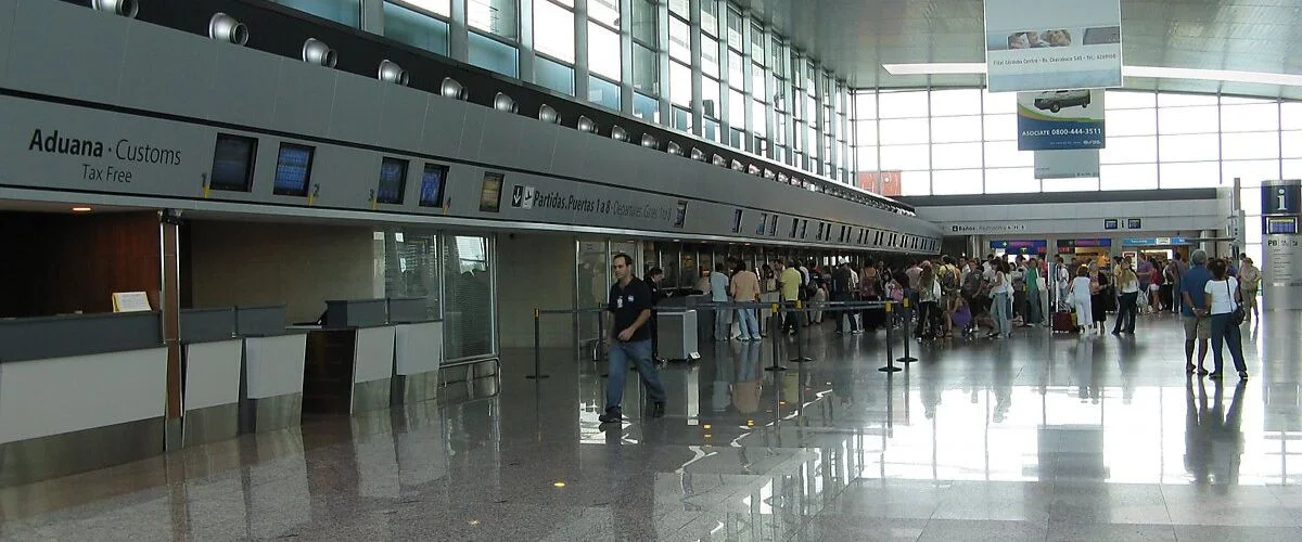 Sky Airlines COR Terminal – L.V. Taravella International Airport