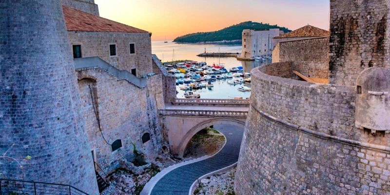 Volotea Airlines Dubrovink Office in Croatia
